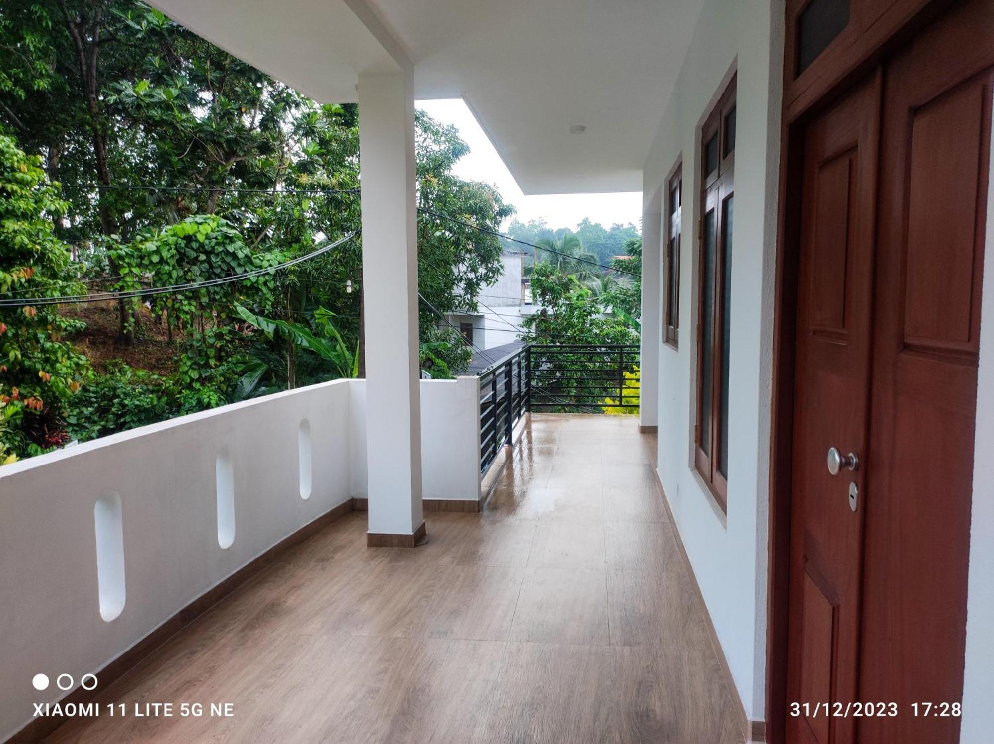Villa Tanzanite Хикадува Екстериор снимка