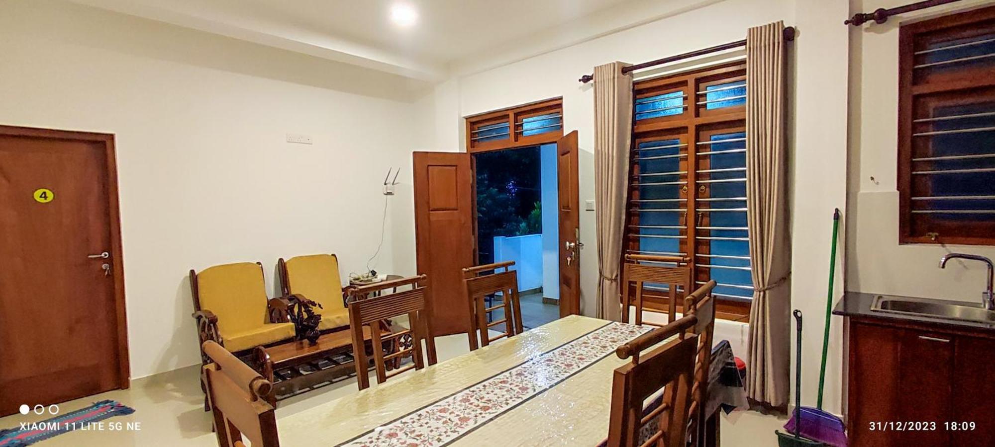 Villa Tanzanite Хикадува Екстериор снимка