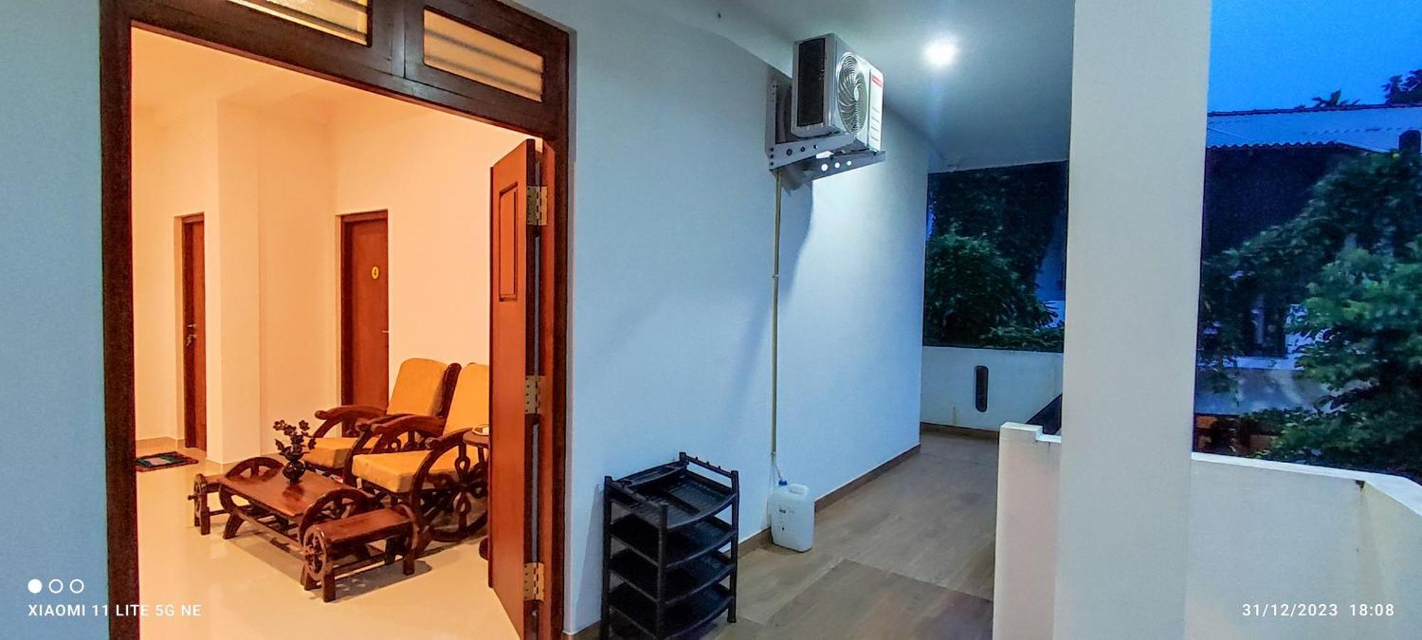 Villa Tanzanite Хикадува Екстериор снимка