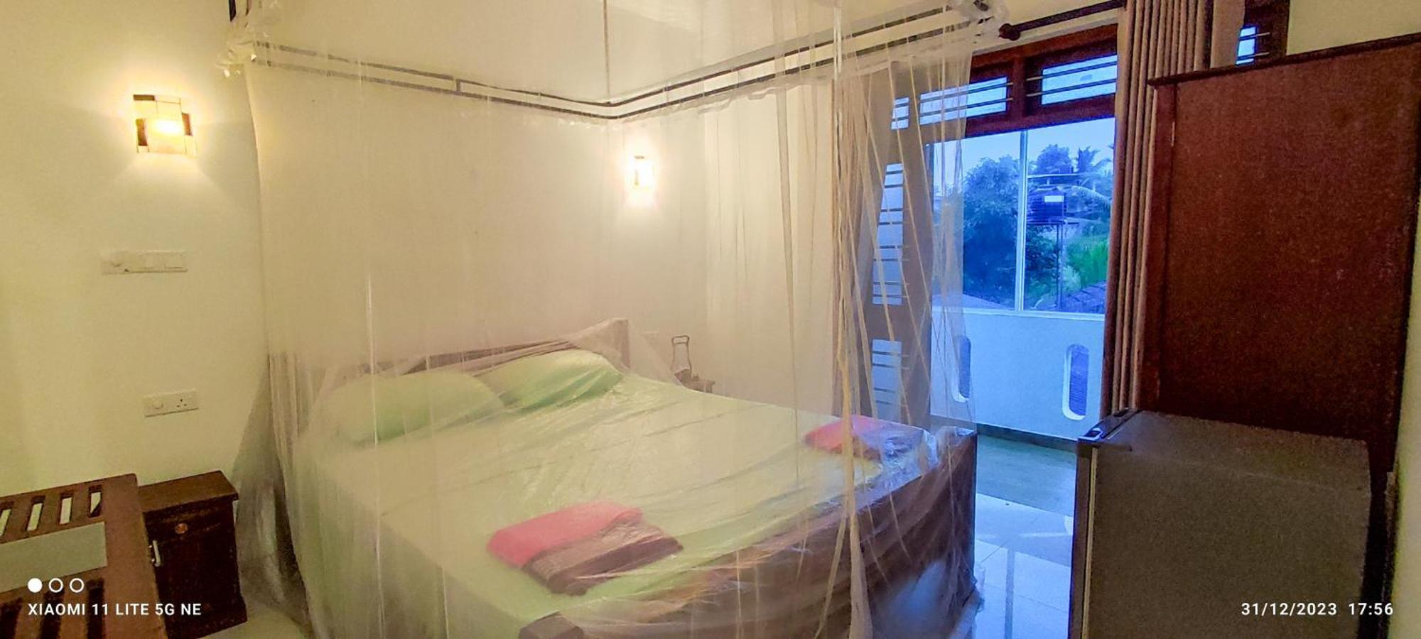 Villa Tanzanite Хикадува Екстериор снимка